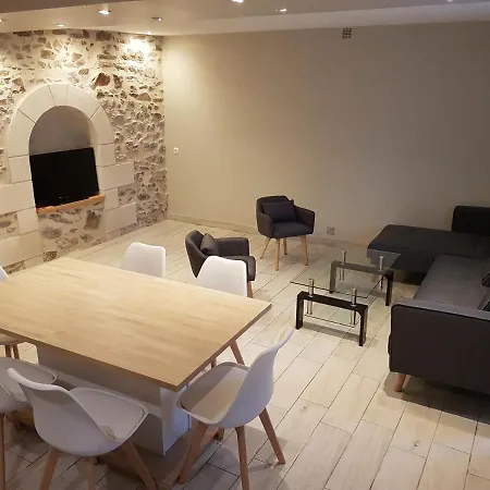 Semesterbostad Charmante Maison Au Bord De Loire Montjean-sur-Loire